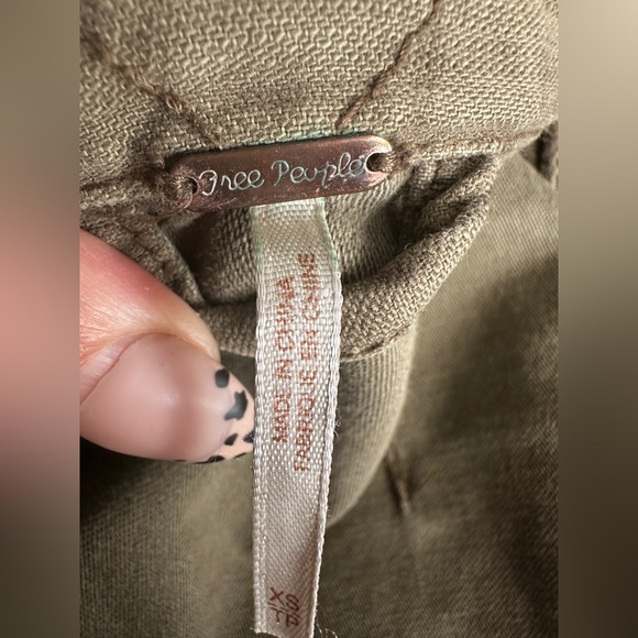 Army green military style jacket - Picture 17 of 17